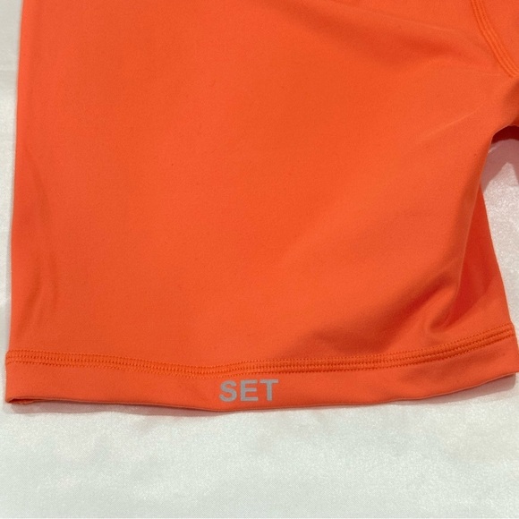 Set Active X Madelyn Cline Sportbody Bike Shorts Golden Hour Orange Large Rare - Picture 8 of 9